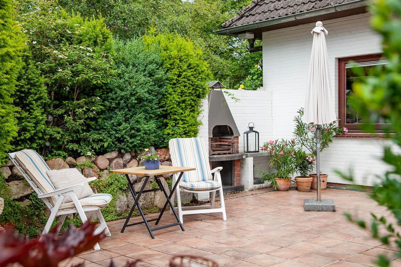 Top-Bewertete Komfort-Ferienwohnung Mit Sonnenterrasse In Der Lueneburger Heide Hanstedt Luaran gambar