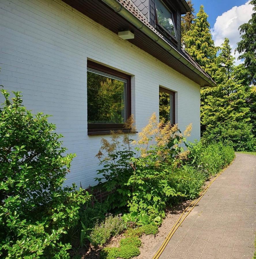 Top-Bewertete Komfort-Ferienwohnung Mit Sonnenterrasse In Der Lueneburger Heide Hanstedt Luaran gambar